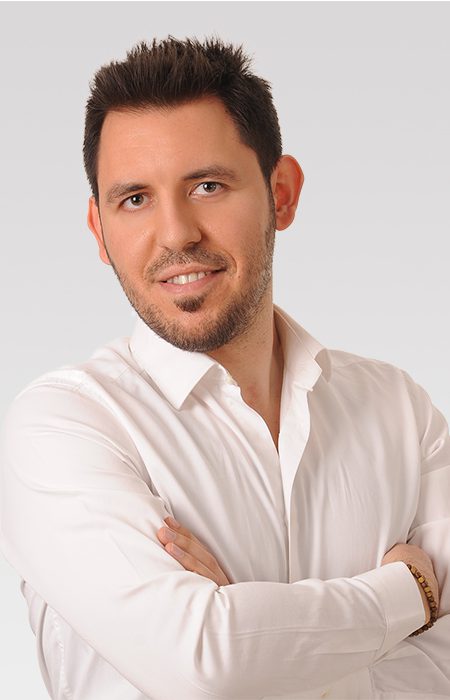 Hakan Kükey/EN